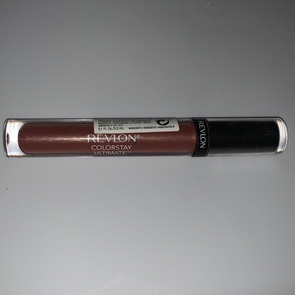 LIQUID LIPSTICK